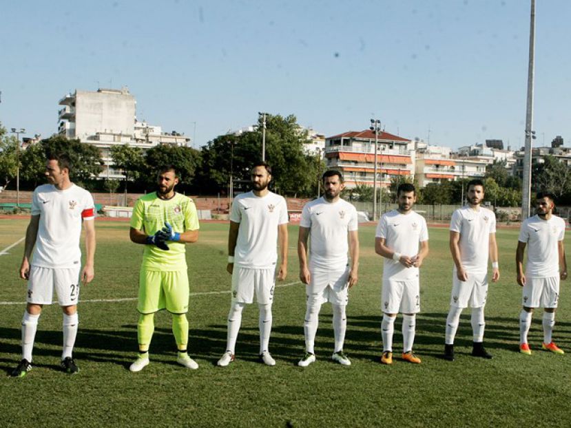 Το θέλει πάλι… χαλί