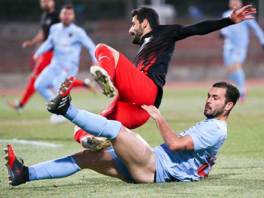 Ο Φουρλάνος και ο… Αποστολόπουλος