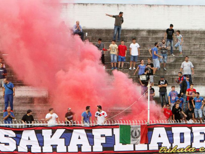 Στο Μενίδι και οι «Σακαφλιάδες»