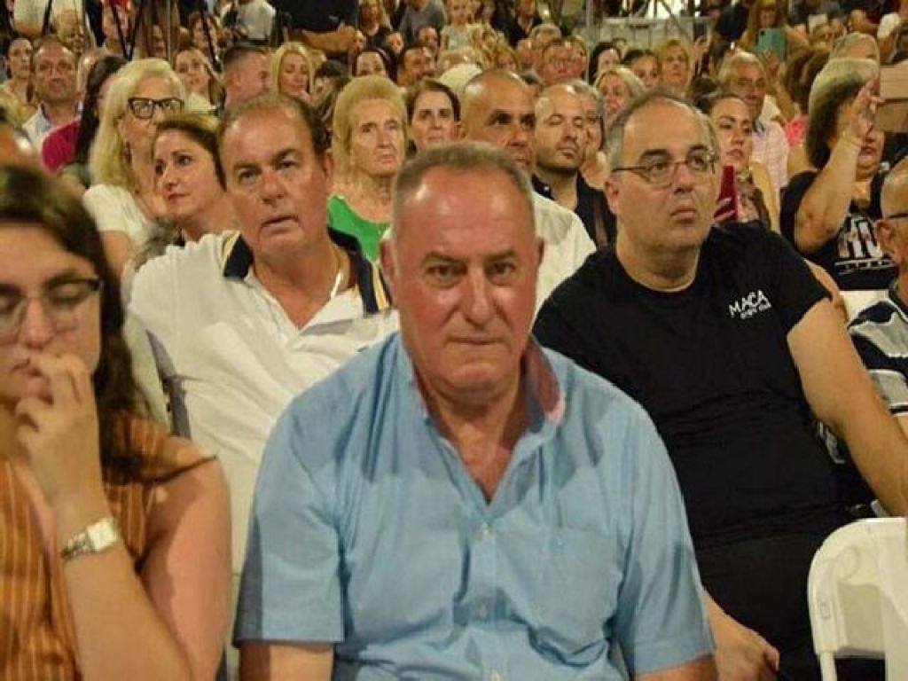 Διάψευση για Παπαϊωάννου