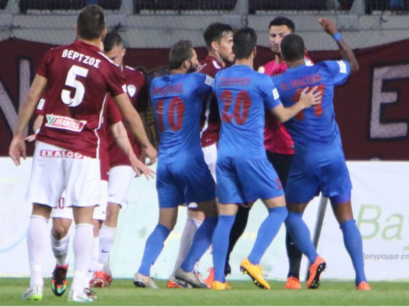 Κόκκινη Μασένα και ένταση (video)