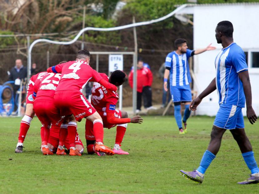 Ενας χρόνος με 0-3-12 εκτός έδρας…