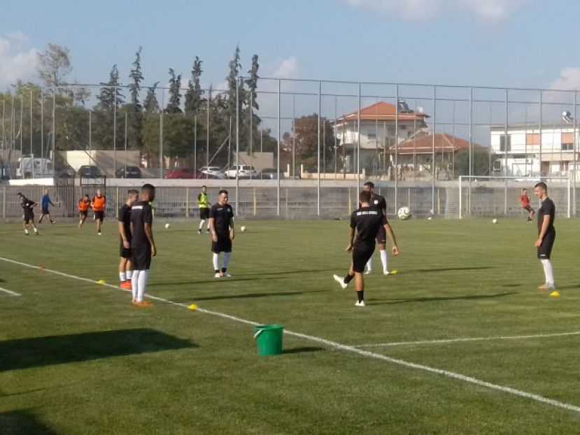 Θέλει δουλειά πολλή
