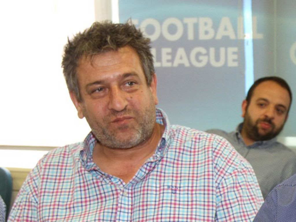 «Υπογράφουμε την καταδίκη μας»