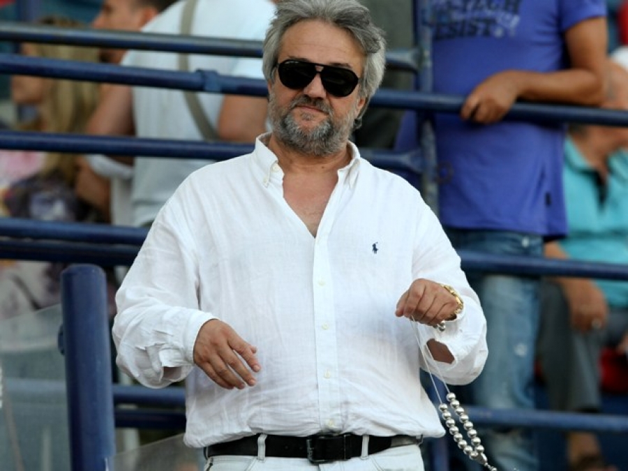 Κομπότης: «Πατήστε τους»