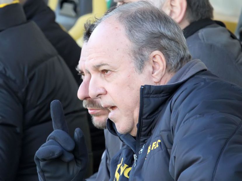 Και Κάμπος στη λίστα