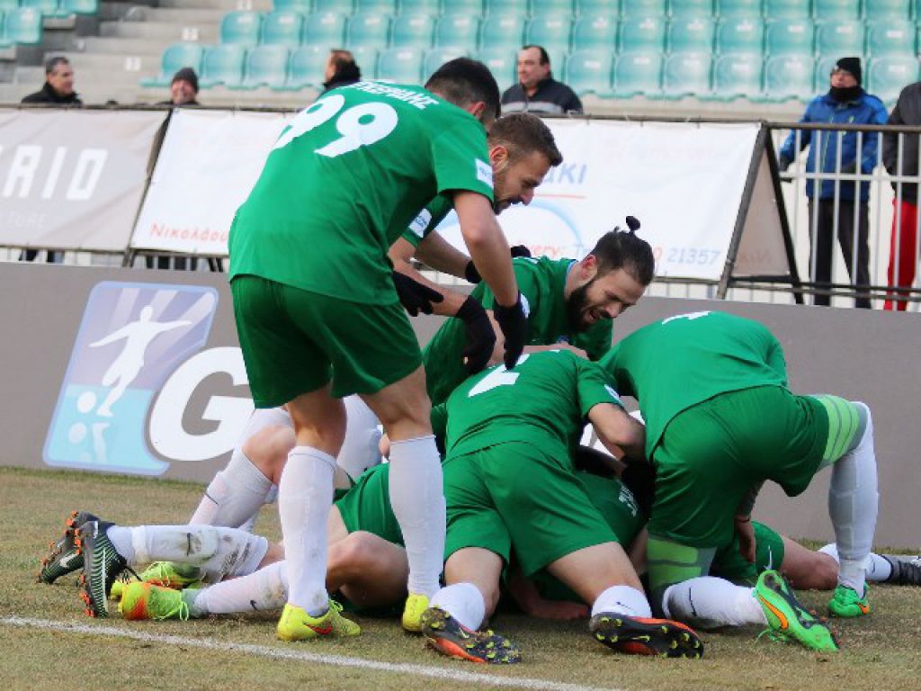 Επέστρεψε με Πλέγα!