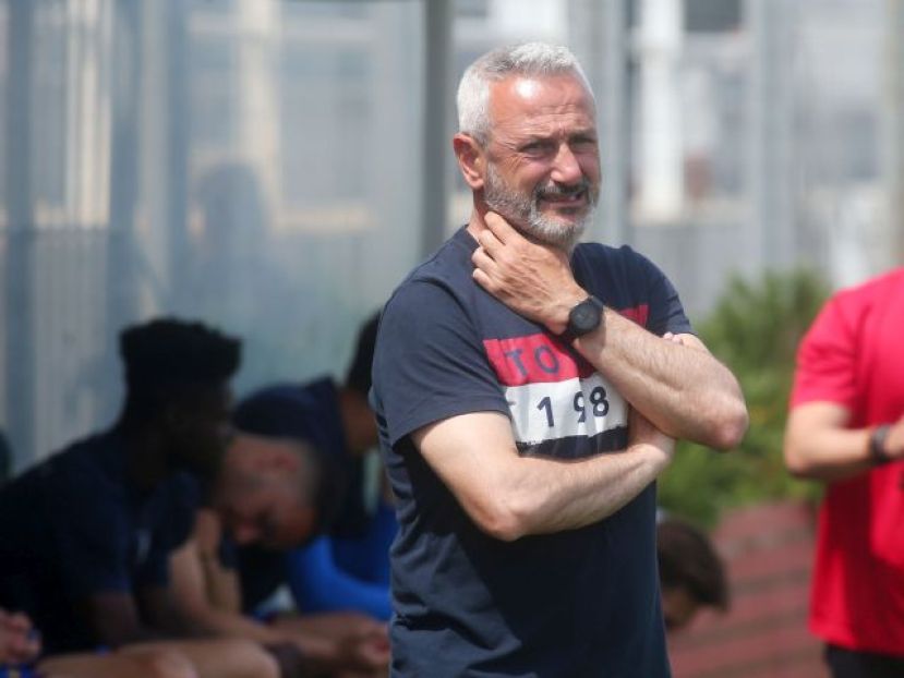 Άντεξε έναν γύρο ο Μπαξεβάνος