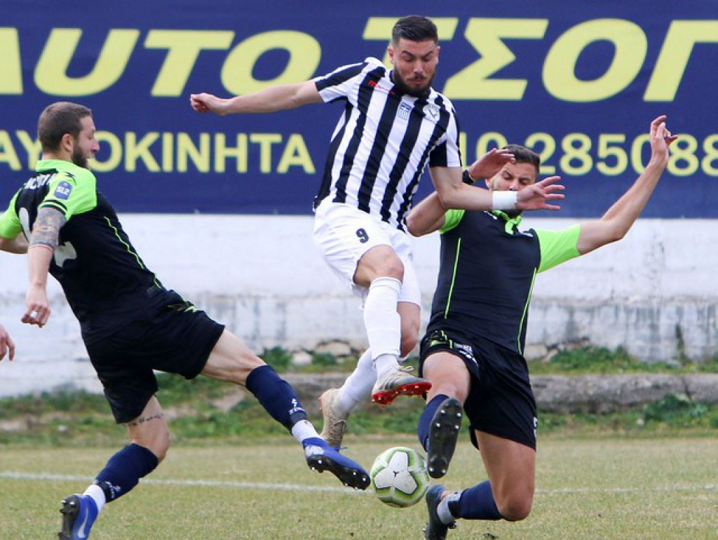 Mε Λίτσκα και Κρητικό η Δόξα