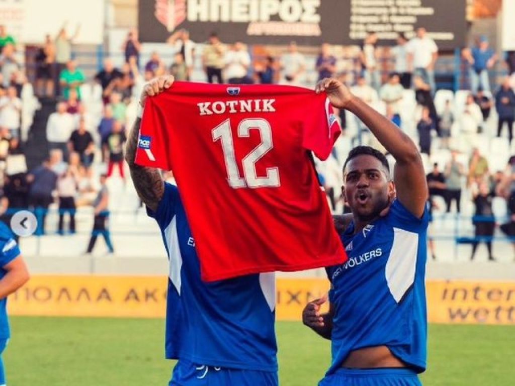 Φινάλε για Κότνικ