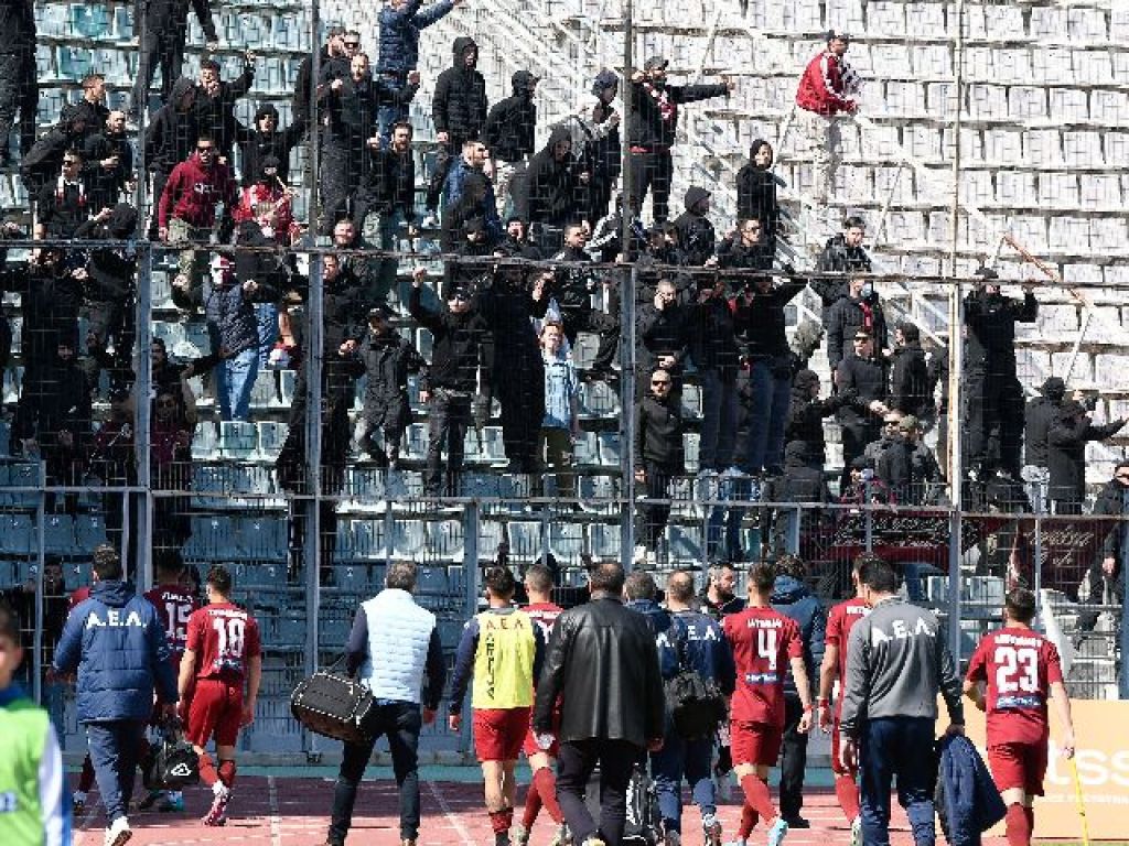«Όχι» της Νίκης στην ΑΕΛ