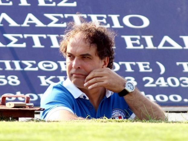 «Έφυγε» ο Ντεμόλ