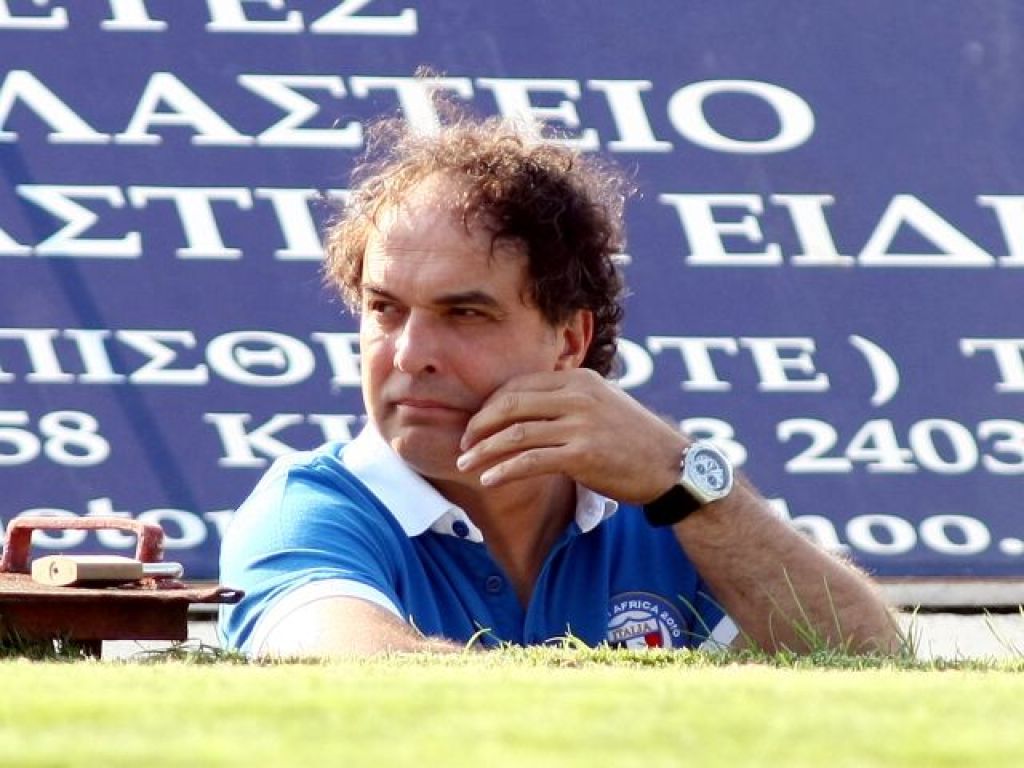 «Έφυγε» ο Ντεμόλ