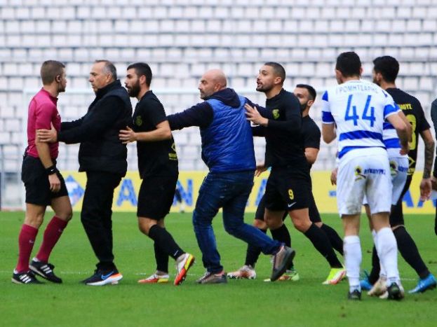 Διώκονται ΑΣΑ, Μυροφορίδης