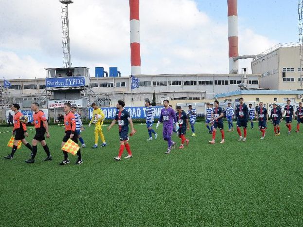 Καταγγελίες Λεονταρίτη