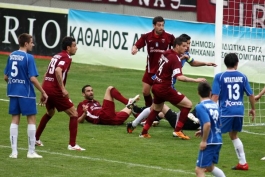 Μαζεύουν τα κομμάτια τους στα Γιαννιτσά