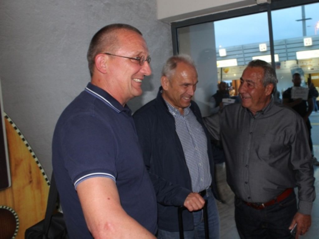 Πάνε Ντόρτμουντ