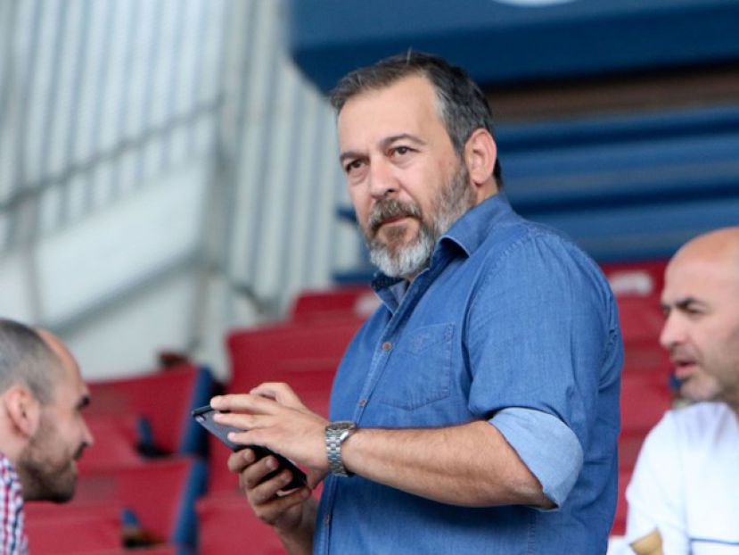 Επαφή με Βασιλειάδη