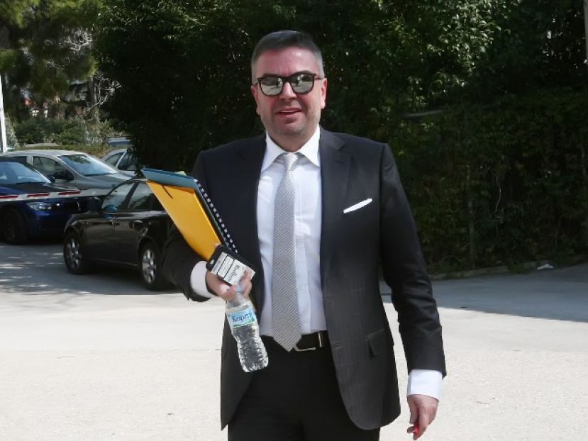 «Με Δόξα Δράμας η SL2»