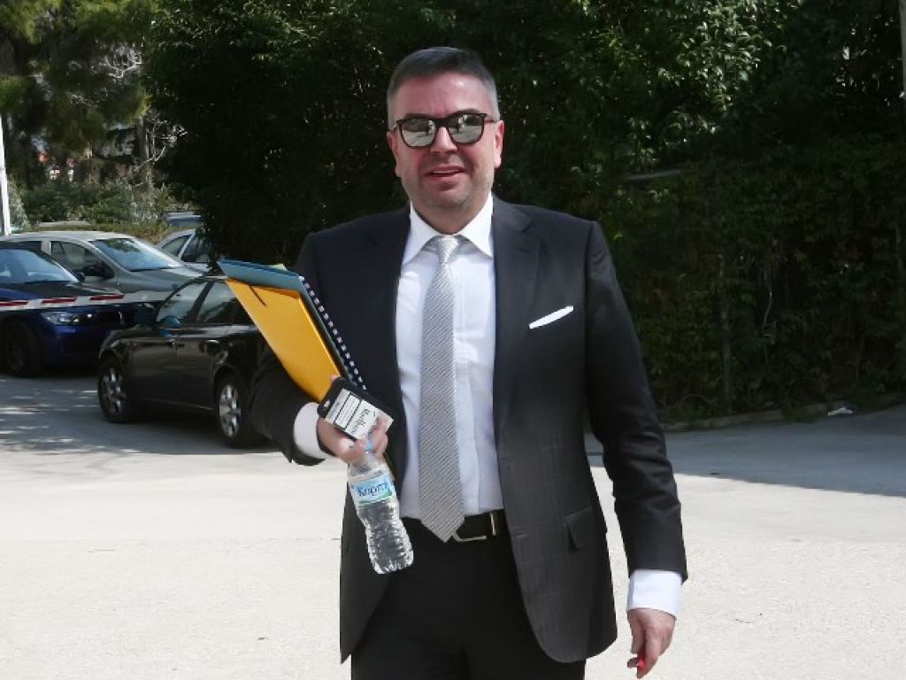 «Με Δόξα Δράμας η SL2»