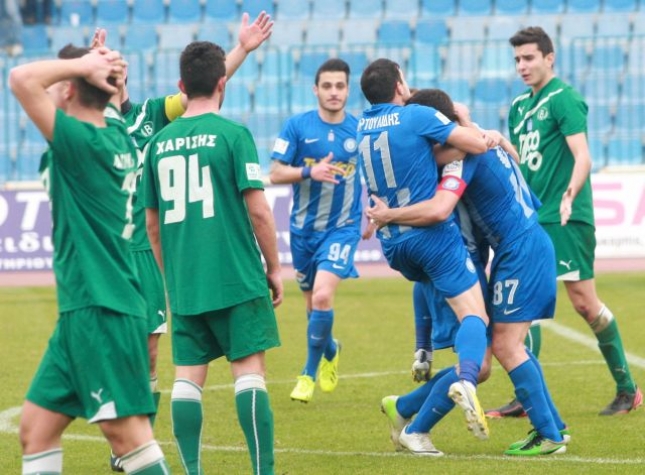 Ετοιμάζει τους νεοαποκτηθέντες