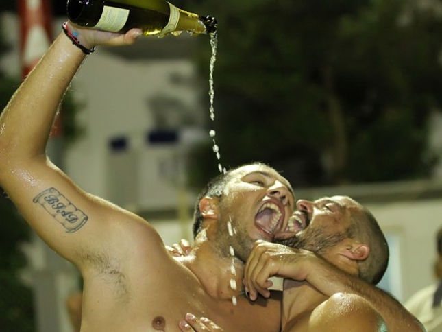 Ο Θεός είναι… Πλατανιάς (photos)