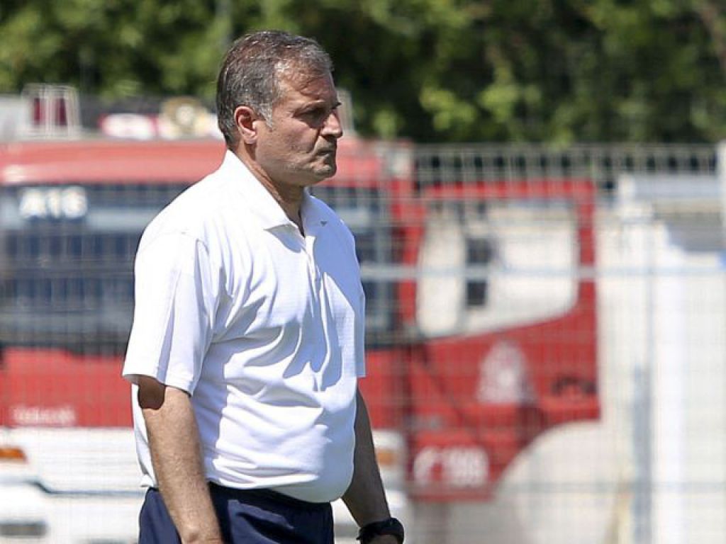 «Ξένοι και στα τοπικά»