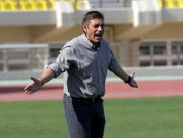 «Μάλλον δεν αντέχουμε την πίεση»