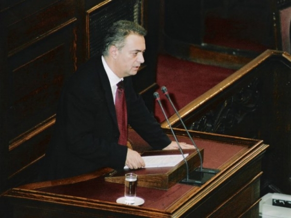 Ερώτηση στη Βουλή