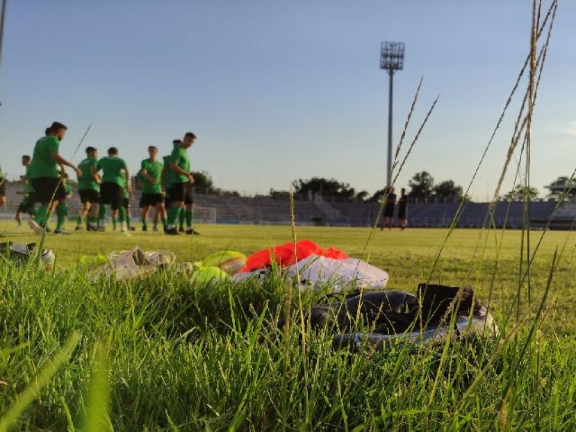 Τέσσερις νέοι στην πρώτη