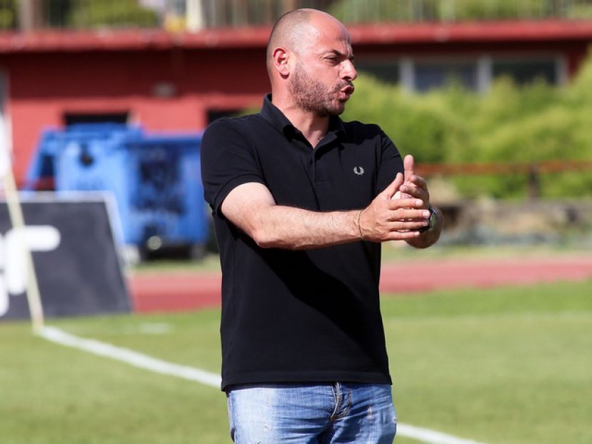 Κουβέντα μετά τον Καραϊσκάκη
