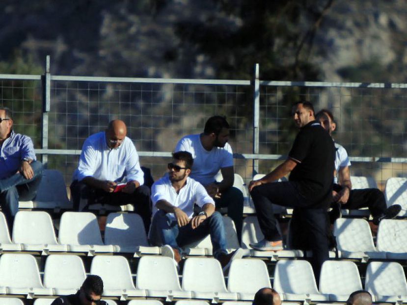 Πρώτη κοινή εμφάνιση