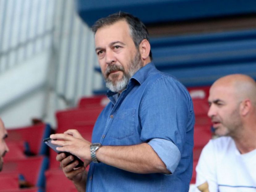 «Μην το περάσει άλλος…»