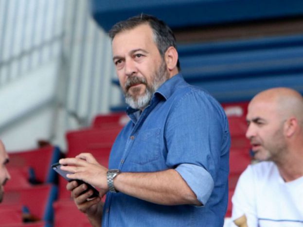 «Μην το περάσει άλλος…»
