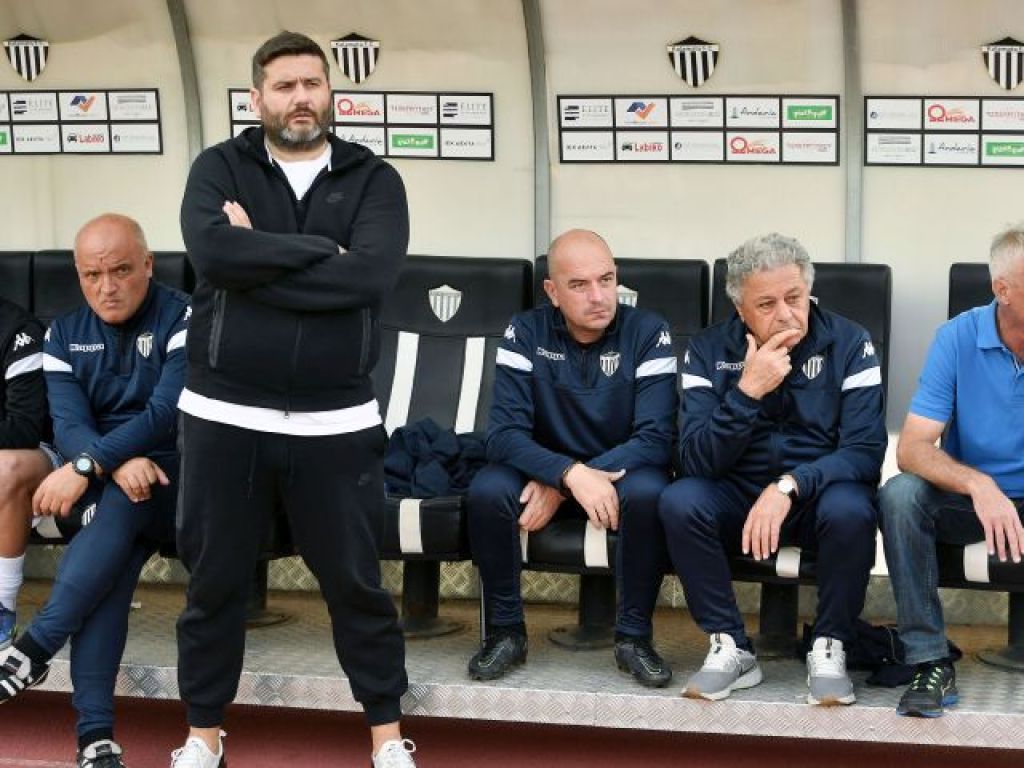 Παραίτηση Τσιμπανάκου!