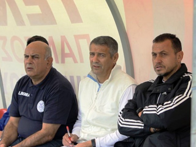 Είδε το ματς των Νέων ο Παπανδρέου