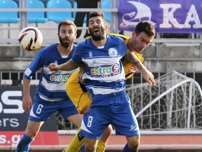 Χάνει Καρλόπουλο