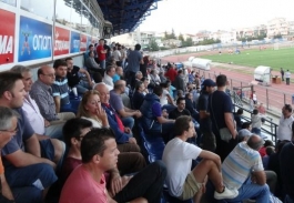«Δυναμική και αθρόα παρουσία»