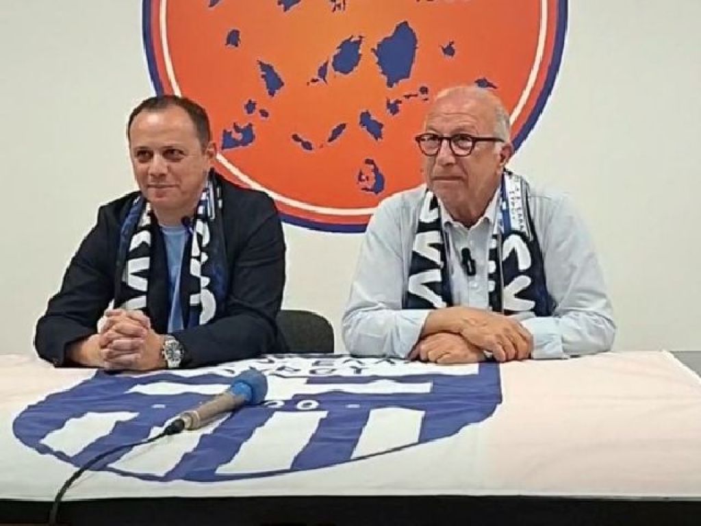 «Το καλύτερο βήμα η Ελλάς Σύρου»