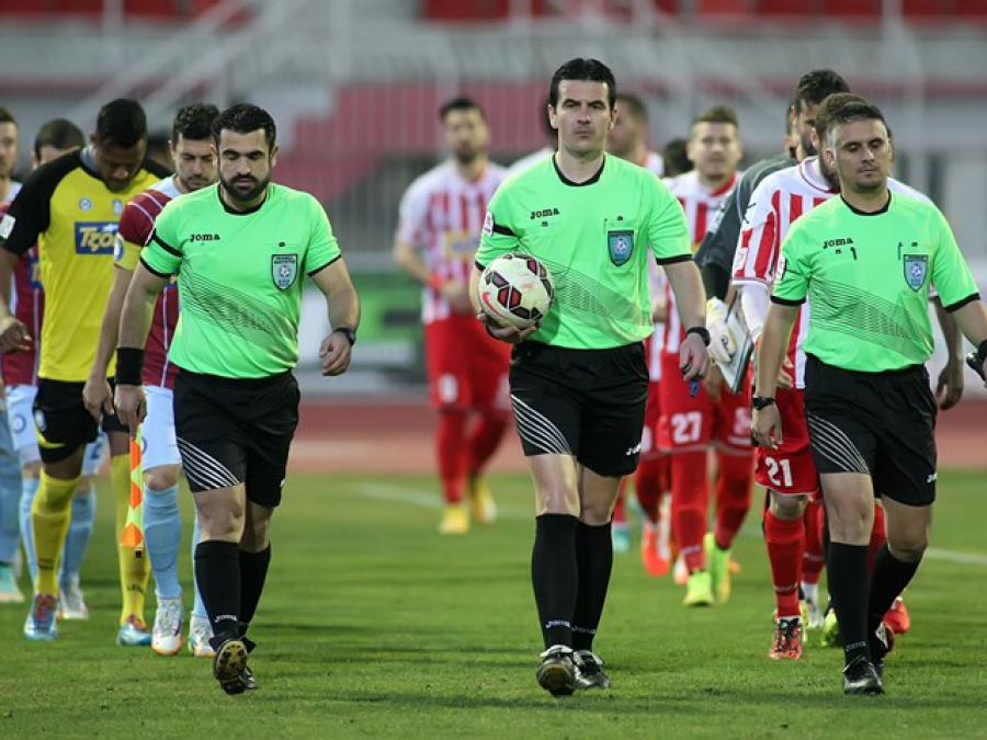 Το flnews.gr στα γήπεδα!
