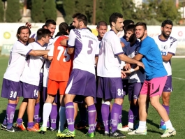 Νίκη (1-0) με Στουρνάρα
