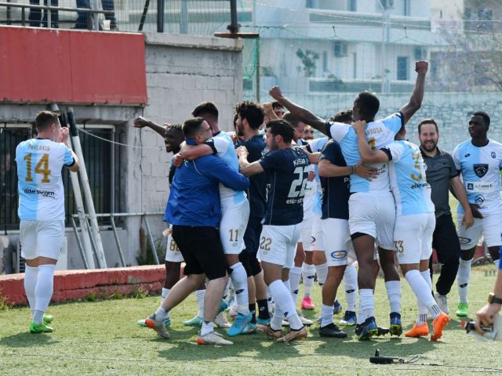 Τρία βήματα για την Κηφισιά
