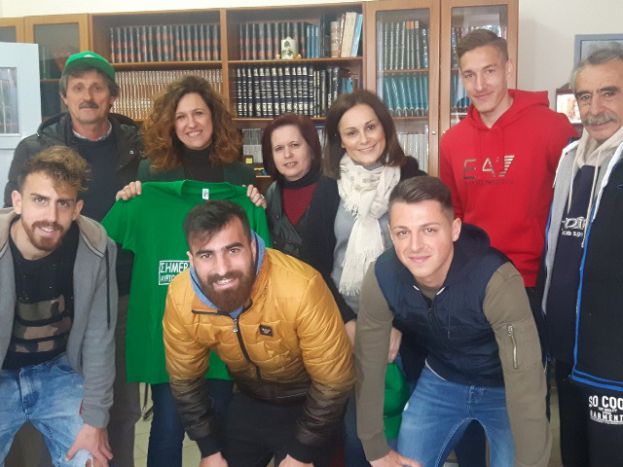 Σειρά το γυμνάσιο Πέτα (pics)