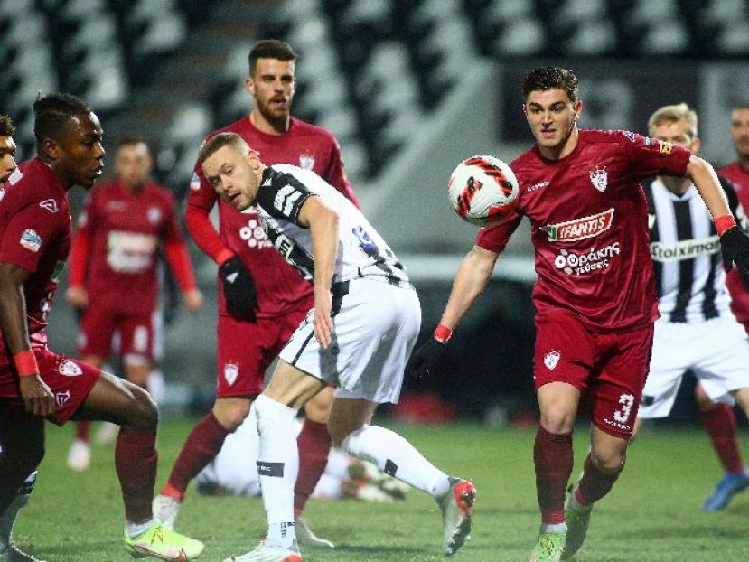 «Ξεφτιλισμένο πρωτάθλημα»