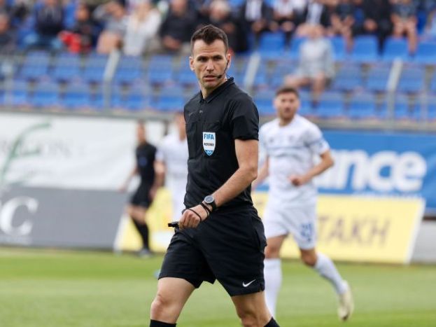 «Στον ίδιο χρόνο σύσταση και διακοπή»