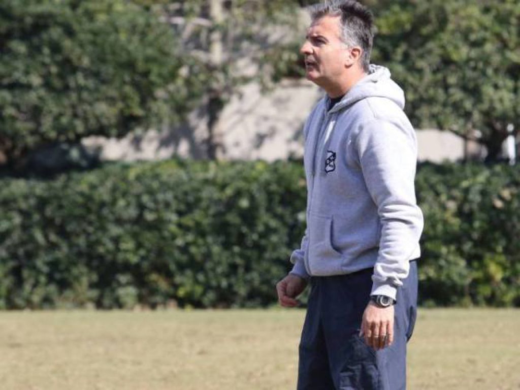 «Να μην ξαναγίνει τέτοιο πρωτάθλημα»