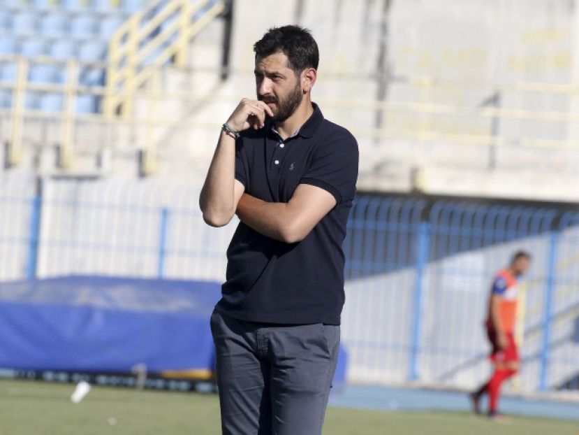 «Να κρατήσουμε τους δανεικούς»