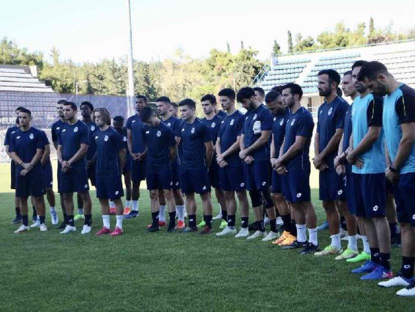 «Ψηλά ο πήχης»