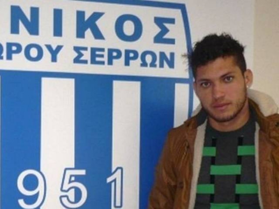Έδιωξε ντε Πάουλα