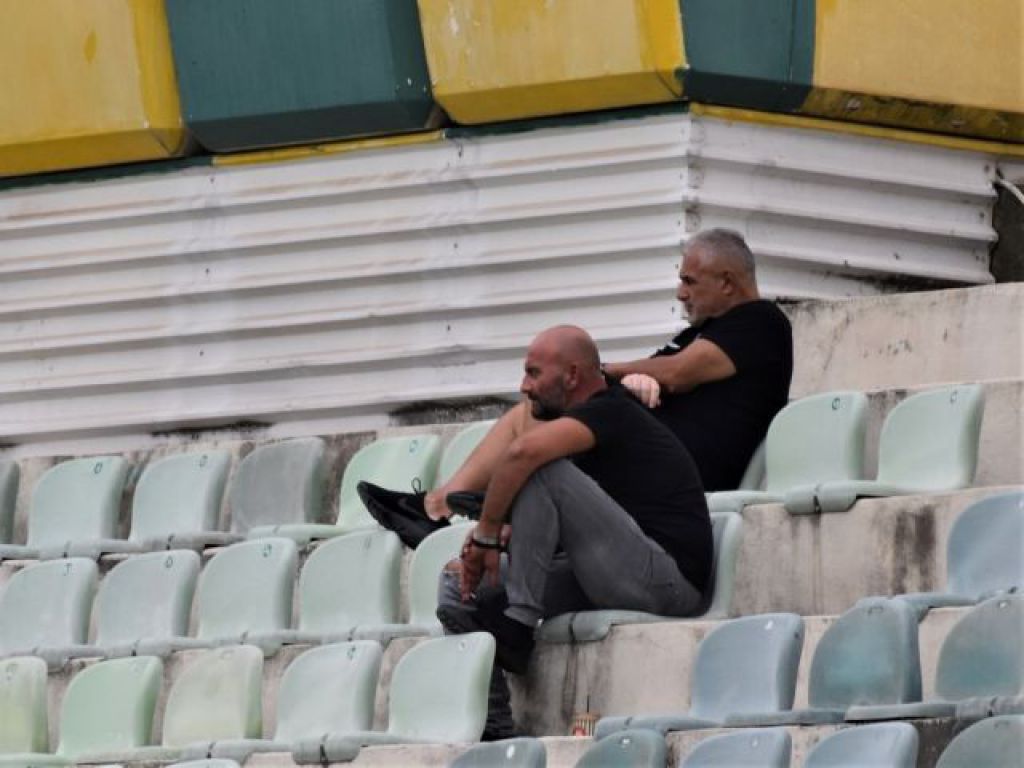 Διπλό με Μυροφορίδη